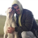 Berk Atan Instagram - Dün gece hayatımdan dost kayıp gitti. Tek çocukken bana kardeşlik yaptığın için sana çok teşekkür ederim. Senin gibi iyi niyetli, güzel kalpli, esaslı karaktere sahip bi dosta sahip olduğum için çok mutlu çok şanslıydım. Değil 9 keşke 90 sene hayatımda kalabilseydin be Aresim. Hayatımıza sığdırdığımız her an için çok teşekkür ederim. Gittiğin yerde çok mutlu ol oğul. Kalbimizin en güzel yerinde kalmaya devam edeceksin...