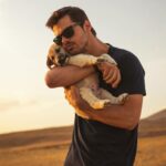 Berk Atan Instagram - Setimizin ayısı 😍 Kendisi yürümek yerine yuvarlanmayı tercih ettiği için adını ayı koydum. 🤷🏻‍♂️ 😁