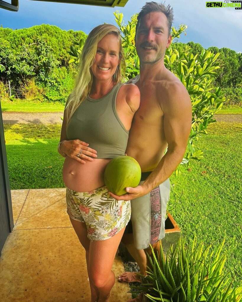 Bethany Hamilton Instagram - Can’t wait to meet our little coconut 🥥 🌴🥰