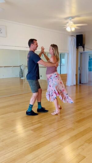 Bethany Hamilton Instagram - Dancing into 10 years married 🥰🤗✨

This August we celebrate 10 years married! I’m so grateful to be where we are are! 4 children and doing life together every day!!! Dancing together has been so much fun!!! Looking forward 😄🤗🥰