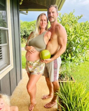 Bethany Hamilton Instagram - Can’t wait to meet our little coconut 🥥 🌴🥰