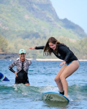 Bethany Hamilton Instagram - I’ve had a heart for teenage girls for a long time now because it’s hard… I often remember how uncomfortable it felt to be one. When I was teenager I struggled with body image being surrounded by beach culture and always being in a swimsuit. I remember feeling awkward, wondering if I fit in, wanting to be accepted. Feeling beautiful, confident, and well-equipped wasn’t something that always came naturally, but it’s what I wanted.

I’m so incredibly grateful I had amazing, loving mentors in my life to help me grow from that uncomfortable girl into a happy, confident and more importantly a faithful woman.

And this is why today I’d doing my @ohanaexperiences program to help teenage girls become the best version of themselves! Equipping them to navigate this world with clarity, grace, strength, and joy — all while knowing that their mom is in their corner to love, support, and guide them through it all!

My ‘Ohana Mother Daughter Experience is a 90-day mentorship program with weekly Zoom sessions with me AND an all-inclusive, luxury 3-night retreat with me in Hawaii! During the weekly calls, we’ll be covering some of life’s biggest topics, featuring expert guests to share their insight. And in Hawaii, we’ll hang out, swim, dine, and of course, surf!

A time to go deeper together as mother and daughter and talk about important issues like relationships, dating, conflict and more. A time to grow in confidence and faith. And help them develop the grace and confidence to become all they are meant to be even in today’s confusing and wild world.

If you’re interested in this incredible bonding opportunity and creating memories with your daughter, click the link in my bio to book a call with my team and grab one of the final spots in my August to October program. Let’s hang in Hawaii this October! 🤙🏽 #bhohanaexperience #ohanaexperiences