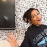 Bethany Mota Instagram - I posted a new video! Watch me attempt to give my room an EXTREME MAKEOVER. It gets a lil overwhelming.. link in my bio! ☺️💙👍🏻