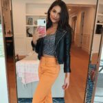 Bethany Mota Instagram - Had a cool pose idea for this photo. Instead.. enjoy me failing miserably 💁🏻‍♀️