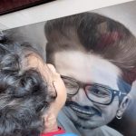 Bharti Singh Instagram - Ye Bacche ne mera vishwaas thod diya hai🙈pura din mere sath rehta hai aur papa @haarshlimbachiyaa30 ko miss karta rehta hai kissiya karta rehta hai 😜 1 saal ka hone aa rha hai abhi tak mummy nahi bola😡 main kya karu kaha jaau kisko aapna dard sunau😜😜🤣🤣 #haarshlimbachiyaa #bhartisingh #golla #love #blessed ❤️🧿🙏🏽