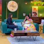 Bharti Singh Instagram - Gossip Gossip with @bharti.laughterqueen & @kareenakapoorkhan 🎥 on the sets of #DaburVitaWhatWomenWant 🥰 #MirchiPlusExclusive from the sets of #DaburVitaWhatWomenWant @kareenakapoorkhan @daburvitaofficial @tirupatiedibleoils #DaburVitaWhatWomenWant #DaburVitaHealthDrink #MirchiPlus #MirchiPlusExclusive #Mirchi #ItsHot #Trending #KareenaKapoor #BhartiSingh