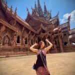 Bhavika Sharma Instagram - Far off.. #travel Pattaya, Thailand