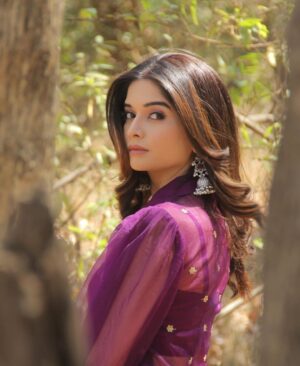 Bhavika Sharma Instagram - Pick your favourite 💞

📷:- @creative_titu_01