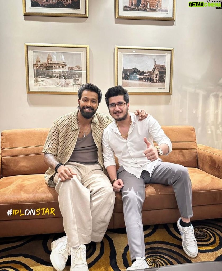 Bhavin Bhanushali Instagram - Are you guys excited for my next podcast with the Gujju Chokra Hardik Pandya ? Click the link in my bio and subscribe to my YouTube channel ‘IPLonStar starts on 22nd March’ #IPLonStar #StarSportIndia #StarNahiFar @Starsportsindia @themadinfluence