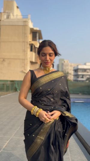 Bhumi Pednekar Instagram - Happy Makar Sankranti 🪁✨🤍