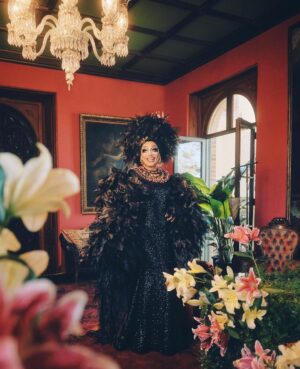 Bianca Del Rio Instagram - PROFESSIONAL CLOWN 
PART TIME MODEL 
CAPS LOCK QUEEN 💅🏽
📸 @erik_carter