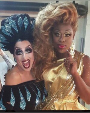 Bianca Del Rio Instagram - HAPPY BIRTHDAY @bobthedragqueen ❤️
My eyeliner will always be WHITER  than your boyfriends 💋
