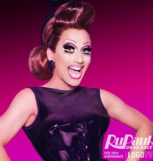 Bianca Del Rio Instagram - HAPPY 15th BIRTHDAY @rupaulsdragrace ! 🩷🩷🩷
THANK YOU @worldofwonder for CHANGING MY LIFE! 💋