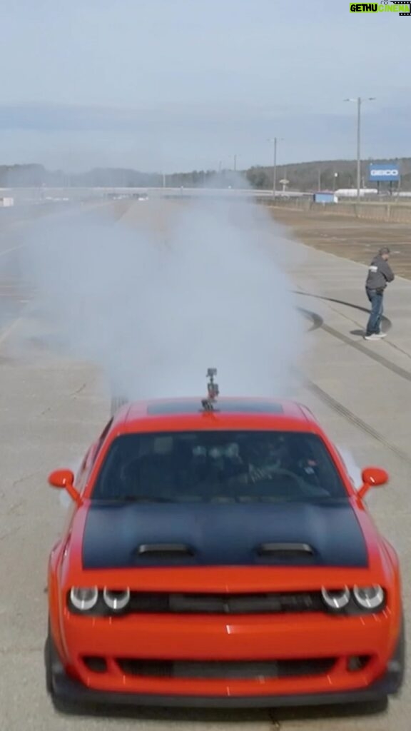 Bill Goldberg Instagram - ***VOLUME UP!!!!*** When @dodgeofficial hooks you up with a spanking new 800 hp #challengerredeye at #talladega to destroy the #rickflaiirmont 😏😬😤 Watch the Midseason Finale of Faster With Finnegan TONIGHT at 9|8c @motortrendtv or stream now on @motortrendplus spear #jackhammer #whosnext #speed #musclecar #hemi #dragracing #burnout