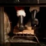 Bill Goldberg Instagram - Ho …. Ho….. Ho!!!!! CAUTION !!!! #badlanguage #violence 😉#thattimeagain #christmas #hannukah #becarefulwhatyouwishfor 🎅🏼😎 #themanshow