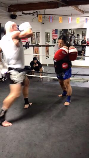 Bill Goldberg Instagram - Therapy!!! Kru brought us in to put the boys through the paces!#powershots #yesteryear #wrestling #mma #oldschool #muaythai #lefthook #training #backintheday #spear #letsgo #jackhammer #whosnext