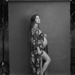 Billie Lourd Instagram - ♏️🅾️♏️ I’ve dreamed of having a baby since I was a baby myself. And the reality of becoming a Mom is infinitely dreamier than any dream I could have ever had. But Mother’s Day still isn’t solely the classic hallmark “happy” - but unlike this picture, Mother’s Day doesn’t have to be black and white. It can be all things - happy Mother’s Day but also sad / grief-y (petition to make that a real word!) / angry / frustrated / lonely / ET fuckin C Mother’s Day! Sending my love to everyone out there who needs it. ❤️