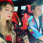 Billie Lourd Instagram - 🌹🤟🏼🌹#coachella when ur #parents #cuspinon30 means #blisterbandaidsb4ugetblisters #leavingaround10pm and #alotosittingbetweendancing but it’s worth it to #stayintouchwithmyyouth oh and dont forget to #stopandtakepicsintheroses #longhashtagslonglife Youth Challenge