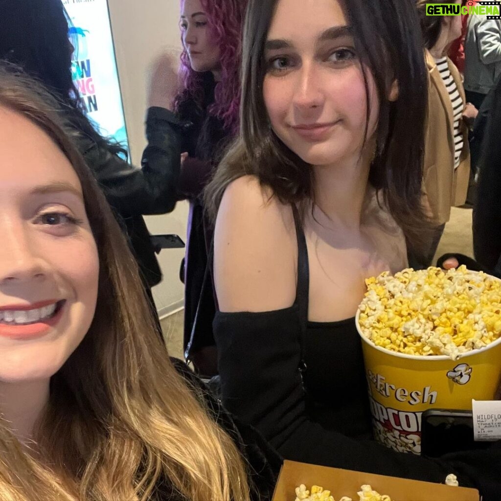 Billie Lourd Instagram - 🌻🍿🌻I got to see #WildflowerMovie on #zebigscreen for the first time last night and could not be more proud to have gotten to be involved in this incredible, heartwarming, funny af, brilliant film. Sorry 4 this blurry selfie I was 2 damn excited to take #properphotos. GO SEE WILDFLOWER IN THEATERS OR STREAM IT ON MARCH 21 OR DO BOTH IF UR A REAL BADDIE!!!!! I love my @morningmoonproductions fam more than any interweb post could ever express!!!