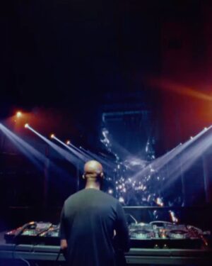 Black Coffee Instagram - London, you were bitter-sweet until the very end… what an honor to close out one of the world’s most iconic venues, @printworkslondon ❤️🙏🏿 Re-live the magic again through my latest @bbcessentialmix live from the night! (Link in bio)