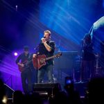 Blake Shelton Instagram - We wrapped the #BackToTheHonkyTonk Tour in Buffalo last night. Cheers to a hell of a tour y'all!!!