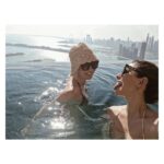 Blanca Suárez Instagram - a 200 metros de altura @auraskypool.dubai with @palomarodriguezjuanes ♡ - @inspiringsoho @visit.dubai Aura Skypool Dubai