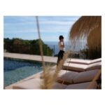 Blanca Suárez Instagram - 1.1.2024 - 20° @thestayresidences #CaLAmfora @jessicabataillestudio Jávea