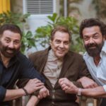 Bobby Deol Instagram - My world! #HappyFathersDay
