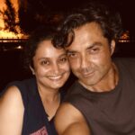 Bobby Deol Instagram - Hey Bhawna love you 🤗Happy 🥳Birthday ✨✨✨🥳