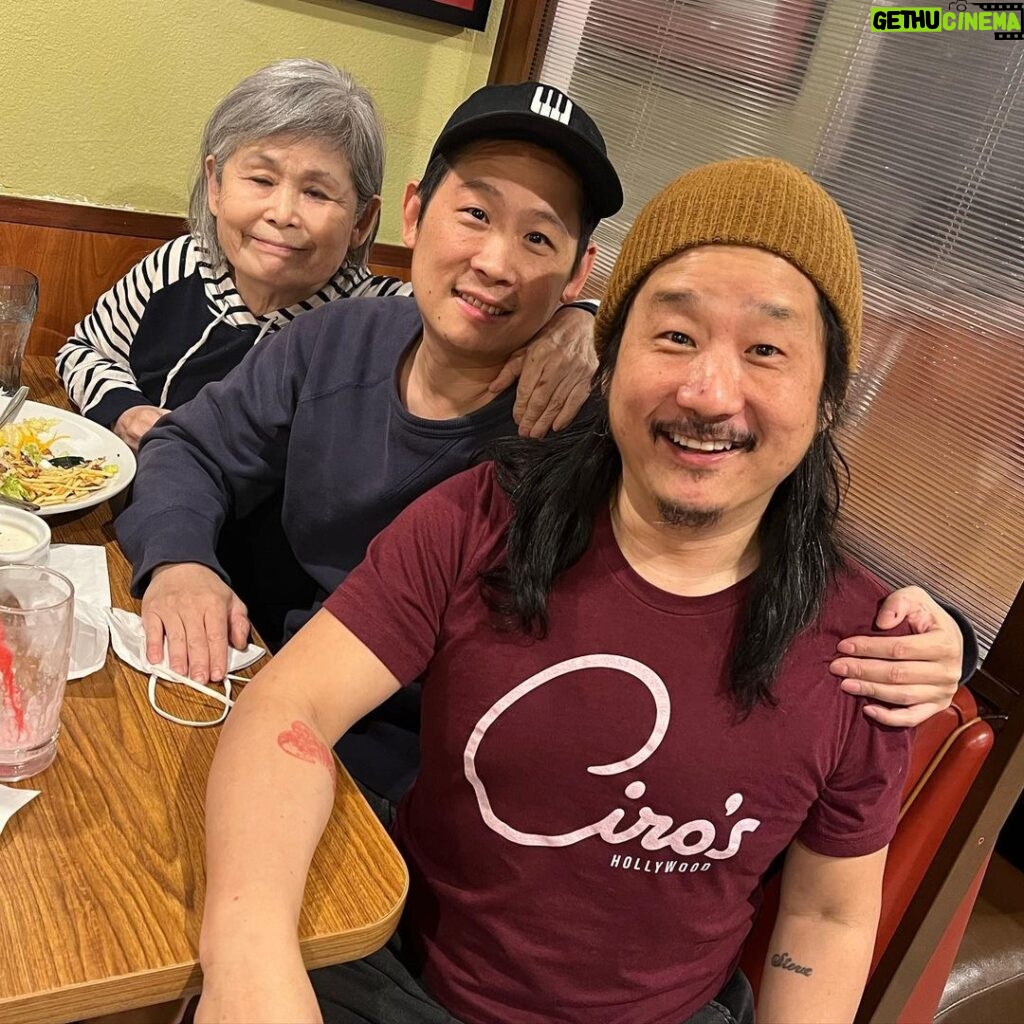 Bobby Lee Instagram - Bro and I with moms at Dennys! @quangou