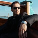Boran Kuzum Instagram - we keep celebrating cinema and art at 80th Venice International Film Festival @kein Wearing @giorgioarmani and @cartier archive brooch from 1937 @kein @canuzuner @serendal Photography by @iamalanmarty @kazimgunyar Special thanks to @begsaruhan @iugeenio @tanboy.me @sinemgurleyuk @yozbudun @zumrutburul Styling by @yasemineke #reklam Venice, Italy