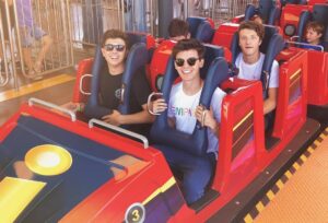 Bradley Steven Perry Instagram - I guess it was an Incredible Coaster. #disneycaliforniaadventure