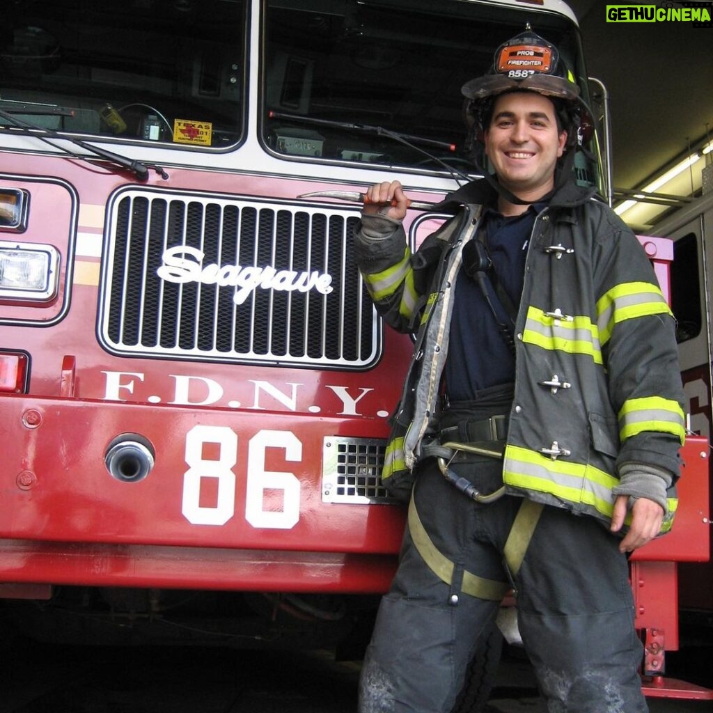 Brian Quinn Instagram - I recently had the absolute honor of being named The 2022 @friendsoffirefighters Person Of The Year. I hold my time with the @FDNY as one of the most significant and defining periods of my life, so it’s very important to me to still be involved with that community in any way I can. The FOF does important support work for firefighters, so if you’re looking for a place to donate to for the holidays, you could do a lot worse. Here is me as probationary firefighter way back in 2005 at my beloved Ladder 86, followed by me last month at the award ceremony. Not a lick of gray hair back then. I had friends, family and firehouse guys there to watch me accept the award and I loved it. Thank you @friendsoffirefighters for the honor. I am extremely grateful to be involved in your good works.