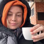 Brie Larson Instagram - How many weeks of winter do we have left??? asking for a friend!!!