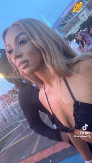 Brittany Renner Instagram - I could’ve baptized this fan but I chose growth 🌱 If this video arouses you, you are in fact toxic…