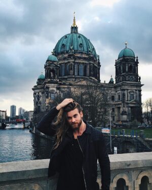 Brock O'Hurn Instagram - When it's so windy you have to hold your hair just to see.. 👀 haha

15 days until the next adventure!