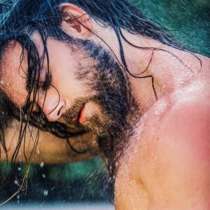 Brock O'Hurn Instagram - Showering off the Sea 🚿 #StayBlessed
@frankfastner 📷