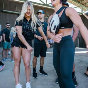Brooke Ence Instagram - Photo dump from my weekend in Panama City with the @runsupps crew. 

Great trip full of laughs, pictures, workouts and cookies. Can’t wait for the next one 😎 

#itmakesence #runsupps #cookiefest #fatandweirdcookies