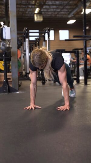 Brooke Ence Instagram - This metcon is something you can hit hard from the beginning, and just keep giving it 100% all the way through. Go for broke!

Buy In: 400m Run

21-15-9 Reps For Time of:
Wall Balls 
Push Ups
Ring Rows

Cash Out: 400m Run

Your score is the total time it takes to complete.