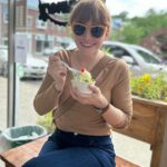 Bryce Dallas Howard Instagram – Do you find yourself longing for the good ole days of summer to never end? If so, check out the latest edition of my free newsletter where I muse about… ⁣
⁣
✨ How a simple moment on an everyday walk became my most cherished memory this summer ⁣
⁣
✨ What my sweet neighbors taught me about seasons of life ⁣
⁣
✨ What to consider when reflecting on your routines this summer ⁣
⁣
Plus! A bunch of photos from my favorite moments of the season:)⁣
⁣
Mark the winding down of summer with me and sign up ⬆️ 🔗💌 Summer Days