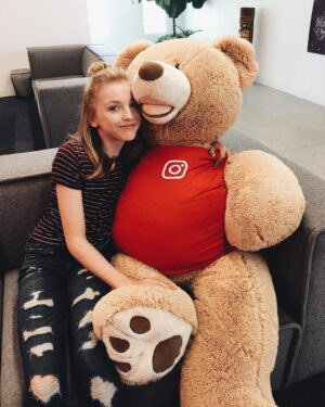 Brynn Rumfallo Instagram - #tbt @instagram offices 💕