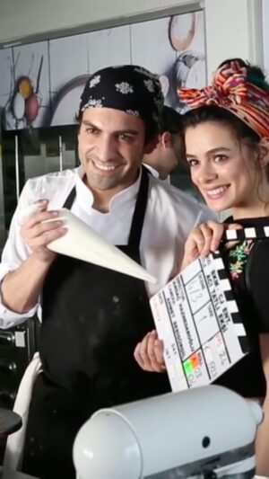 Buğra Gülsoy Instagram - @andacyo @ozpirincci ❤️ @bkmonline