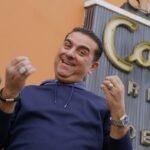 Buddy Valastro Instagram - Culinary icon, @BuddyValastro, travels the nation uncovering the secrets of America’s most beloved eateries during the all-new series, #LegendsOfTheFork, premiering Saturday, November 11th at 9/8c on @AETV’s @Home.Made.Nation. 🍴