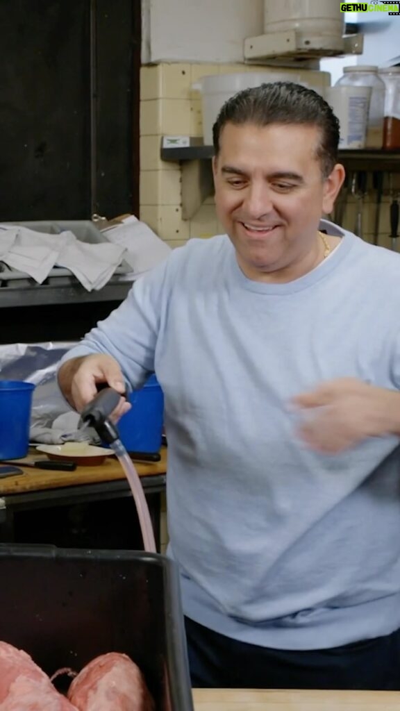 Buddy Valastro Instagram - @BuddyValastro injects cuts of meat at @zumstammtisch! 🥩 #LegendsOfTheFork | All-New Sundays 12p/11c on @AETV’s @Home.Made.Nation