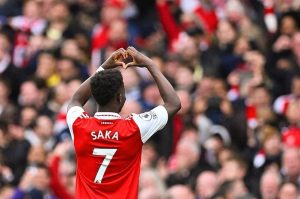 Bukayo Saka Instagram - Those were for you Mum 🫶🏿❤️
Happy Mother's Day to all the Mum's out there 🙏🏿