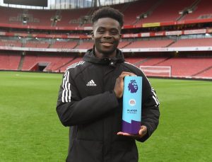 Bukayo Saka Instagram - Happy to have won the Premier League Player of the Month award. Even though I’m the one receiving it, I couldn't have done it without all the hard work from my teammates and everybody at the club. Thank you again and let's keep going 🏆