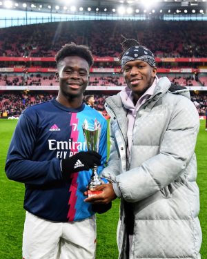 Bukayo Saka Instagram - 🏆 Presenting the December Player of the Month award to our winner...

@BukayoSaka87 🤝 @KSI