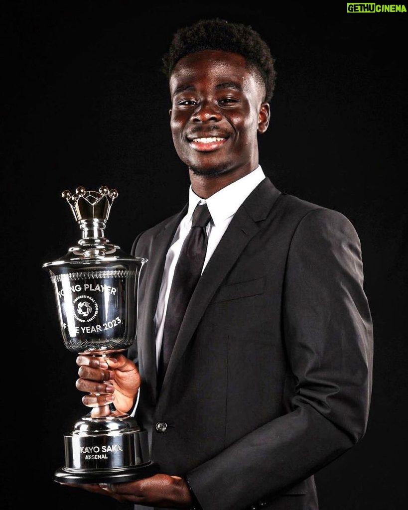 Bukayo Saka Instagram - PFA Young Player 🏆 It's an honour for me to accept this award and have my name alongside the previous winners. To have your peers acknowledge you is a very special feeling! Thank you to the PFA and congratulations to all the other winners and nominees this evening 👏🏿 #GodsPlan