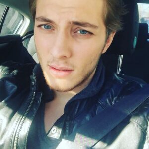 Burak Tozkoparan Instagram - 
