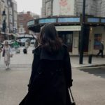 Burcu Özberk Instagram - 🖤